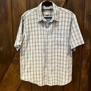Billabong short sleeve button down plaid shirt